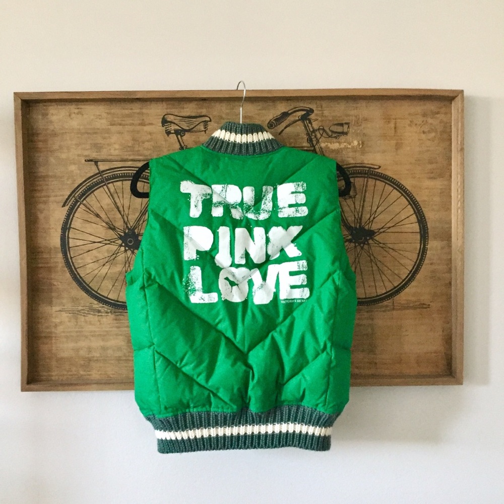 New VS PINK Green Puffer Vest